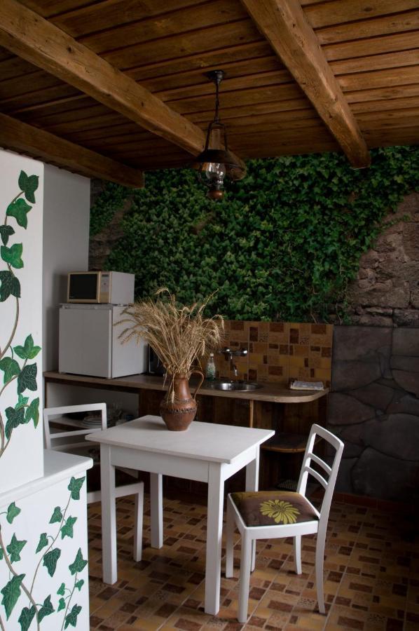 Apartament Notas Tuecsoek Vendeghaz Agyagosszergény Zewnętrze zdjęcie